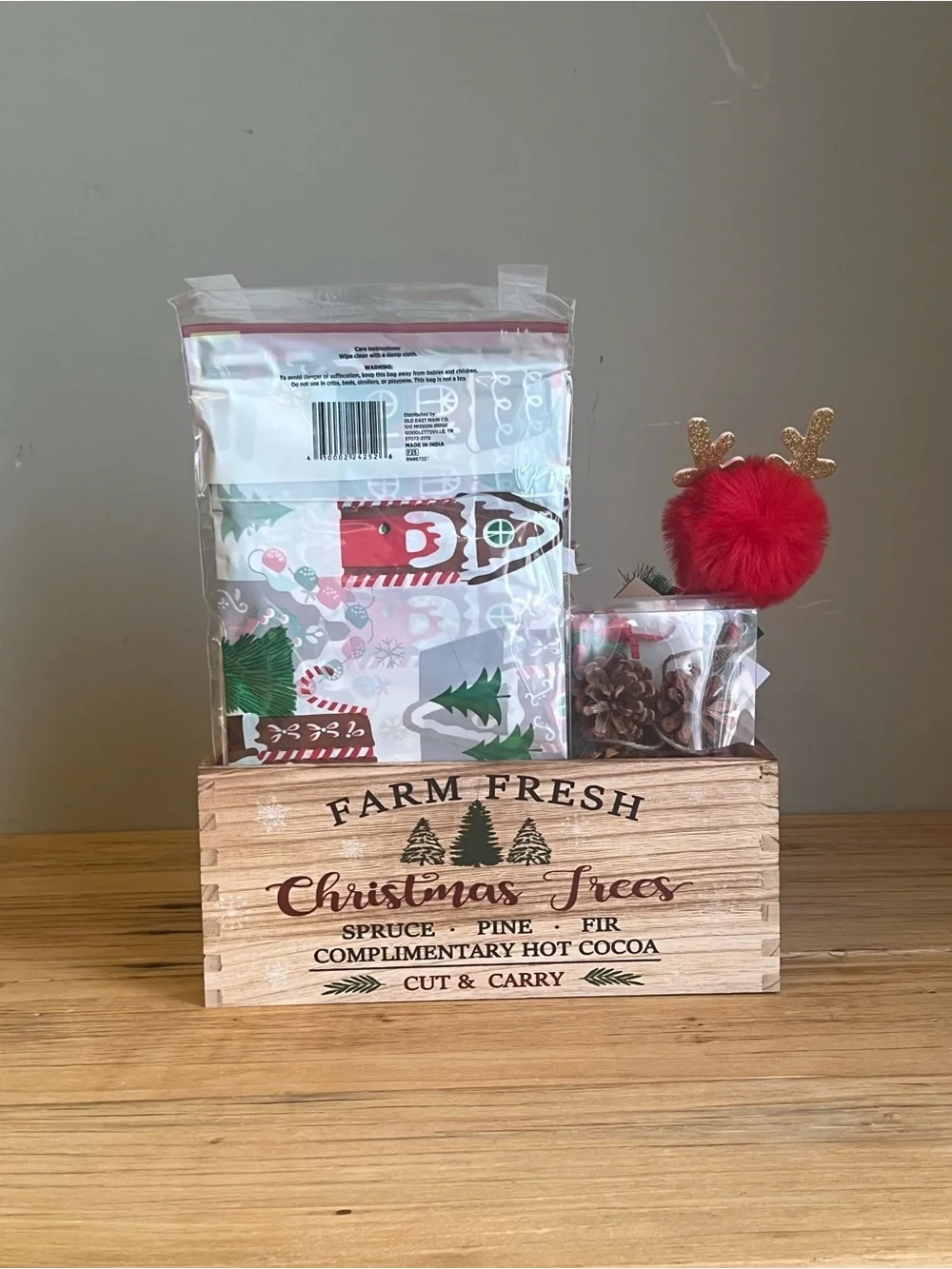 Holiday Ornament Gift Crate-Minimum of 15 ornaments plus extras  in this crate